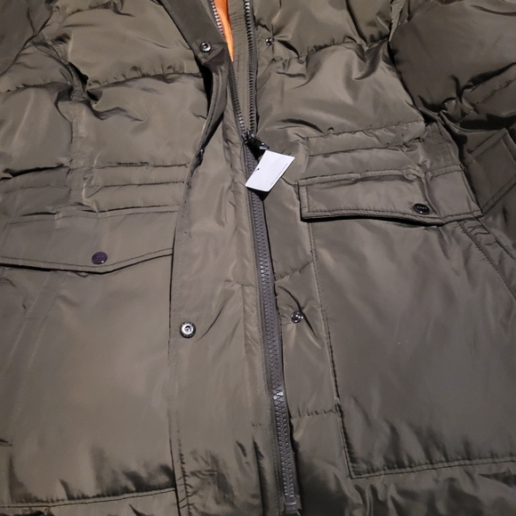 Faux Fur Trim Hood Puffer JacketDKNYC - Picture 5 of 11